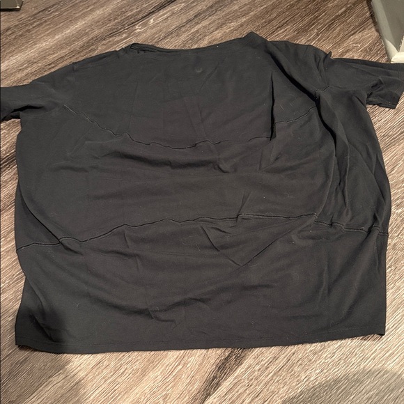 Lululemon Back in Action top - Picture 2 of 3